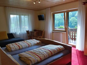 1 bedroom, travel crib, WiFi, bed sheets