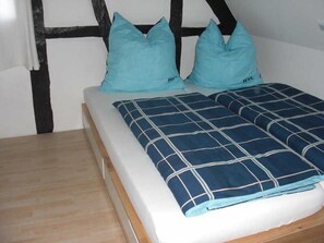1 habitación, wifi y ropa de cama