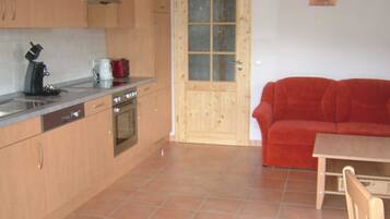 Réfrigérateur, four, lave-vaisselle, cafetiÚre/bouilloire