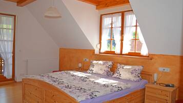 2 chambres, lit parapluie, Wi-Fi, draps fournis