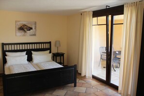2 Schlafzimmer, Reisekinderbett, WLAN, Bettwäsche