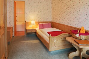 1 chambre, draps fournis