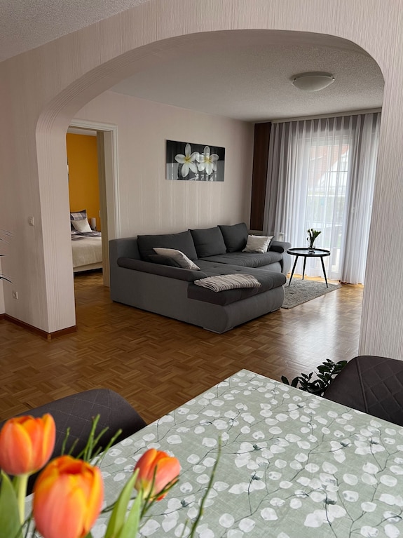 Ferienwohnung Roter Stein - Ferienwohnung 80qm Mit Terasse - Reute