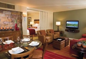 2 bedrooms, in-room safe, iron/ironing board, WiFi