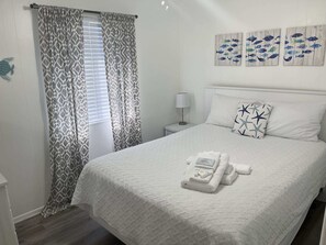 4 bedrooms, WiFi, bed sheets