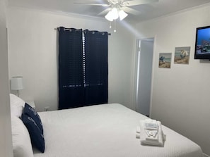 4 bedrooms, WiFi, bed sheets