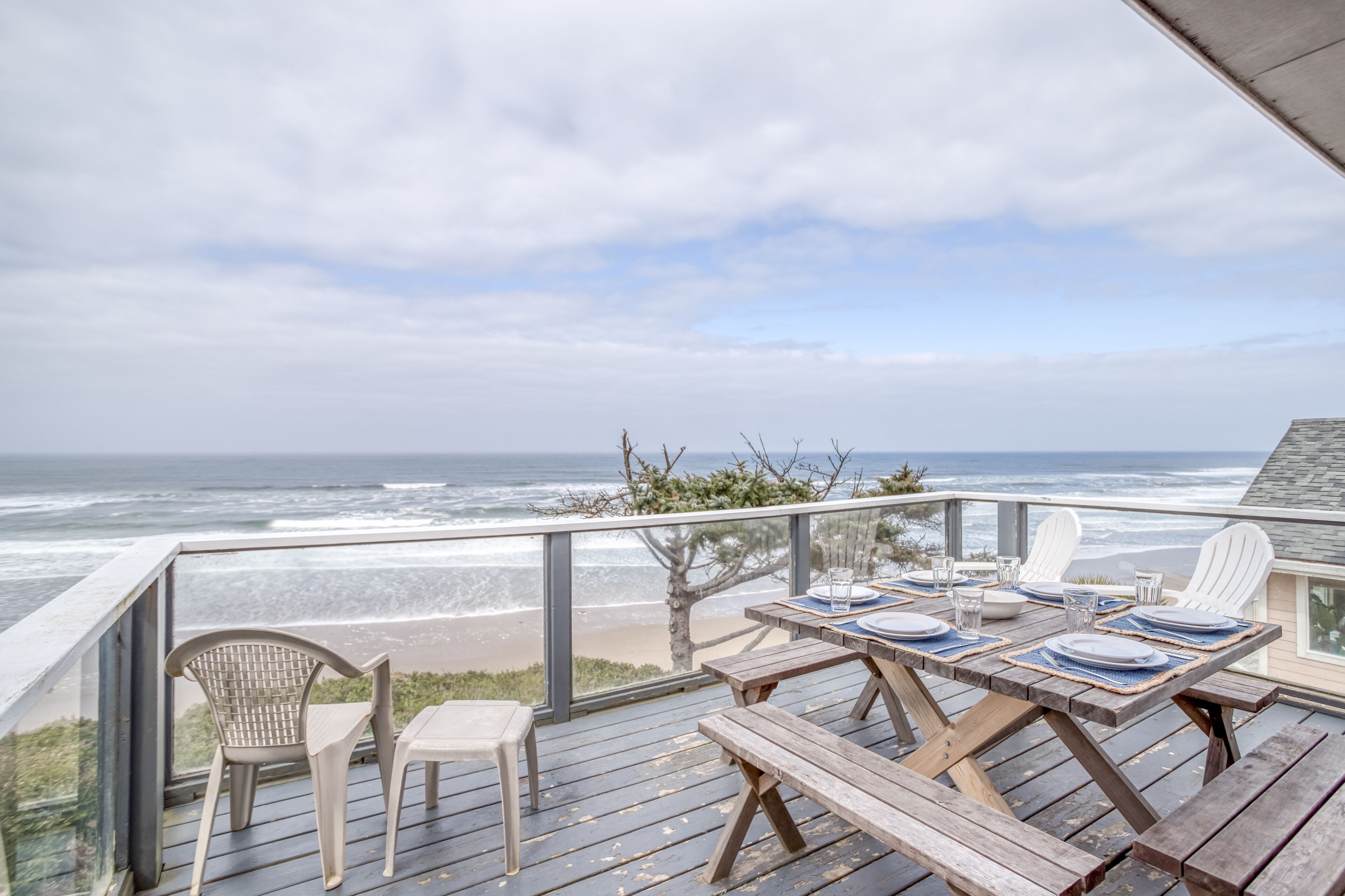 An Oceanfront Oasis located in the Heart of Lincoln City