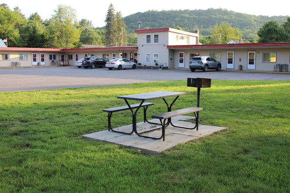 Exterior - Claremont Motor Lodge (Claremont)