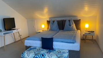 2 chambres, lit parapluie, Wi-Fi, draps fournis