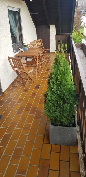 Outdoor dining - Engler-Fazekas - Apartment Engler-Fazekas (Bad Dürrheim)