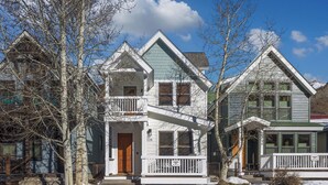 Exterior - SOUTH PACIFIC TOWNHOUSE- Walk to Gondola and Exquisite Mountain Views (Telluride)