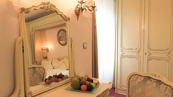 1 chambre, coffres-forts dans les chambres, Wi-Fi, draps fournis