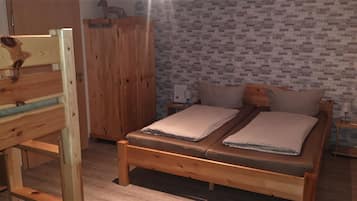 1 bedroom, travel crib, WiFi, bed sheets