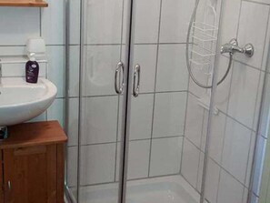 Hair dryer, towels, toilet paper