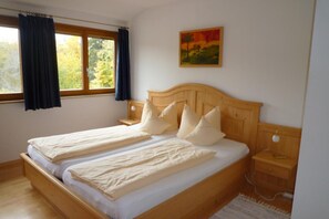 1 Schlafzimmer, Zimmersafe, Reisekinderbett, WLAN