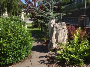 Imagen sin descripción, 4 de 63, botón