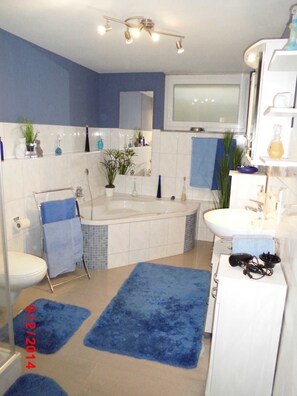 Imagen sin descripción, 3 de 63, botón