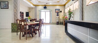 OYO 1140 Hotel Tresya Tanjung Balai
