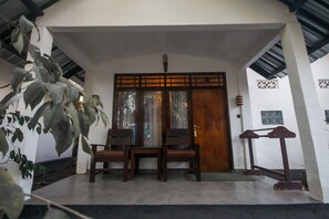 Terrace/patio - Alibaba Bungalows (Gili Air)
