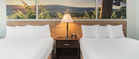 Desk, laptop workspace, free cribs/infant beds, rollaway beds