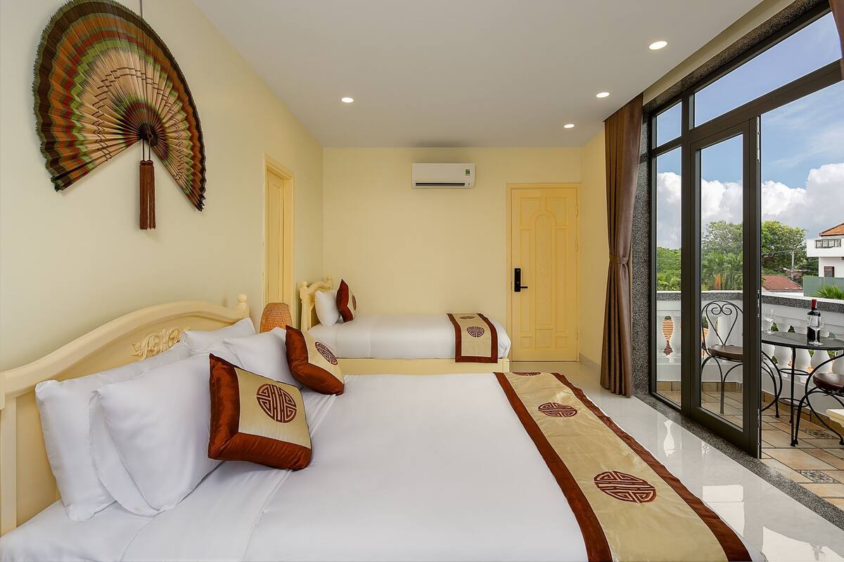 Superior Triple Room