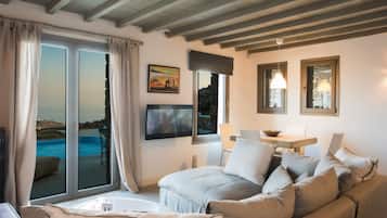 55-inch Smart TV with digital channels, TV, Netflix