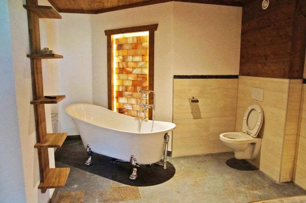 Bañera y ducha independientes, bañera de hidromasaje