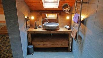 Departamento panorámico | Baño | Tina y regadera independientes y tina de hidromasaje