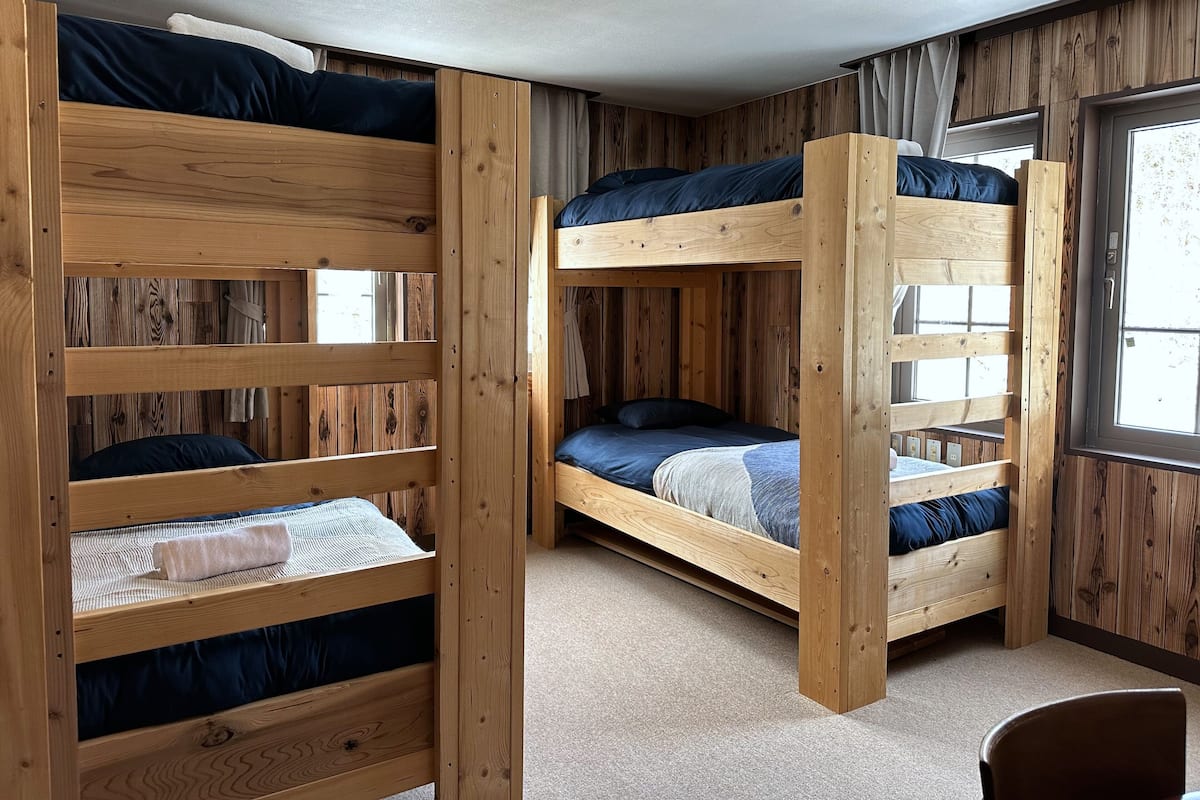 Quadruple Room | Bed sheets