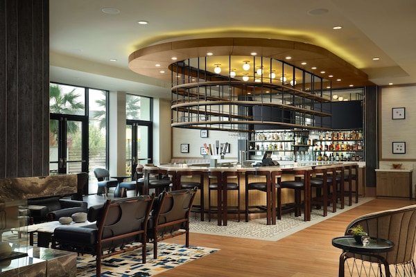 Bar (en la propiedad)