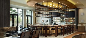 Hotel Centro Sonoma Wine Country, Tapestry Collection Hilton