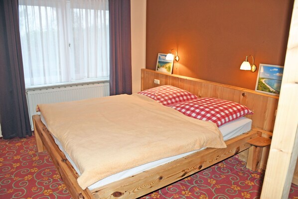 Imagen sin descripción, 1 de 16, botón