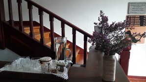 Interior detail - Loriga Feel Nature- Hostel (Seia)