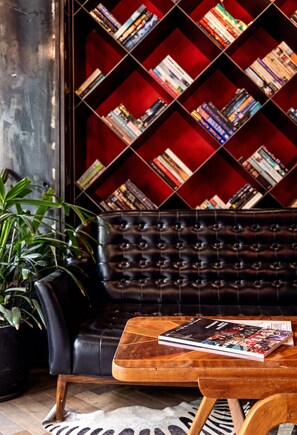 บริเวณนั่งเล่นที่ล็อบบี้