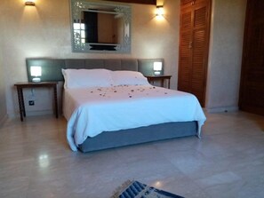 Villa Deluxe