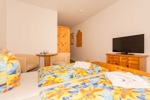 1 bedroom, WiFi, bed sheets - Dop. Room 27 - Pension Anker (Binz)
