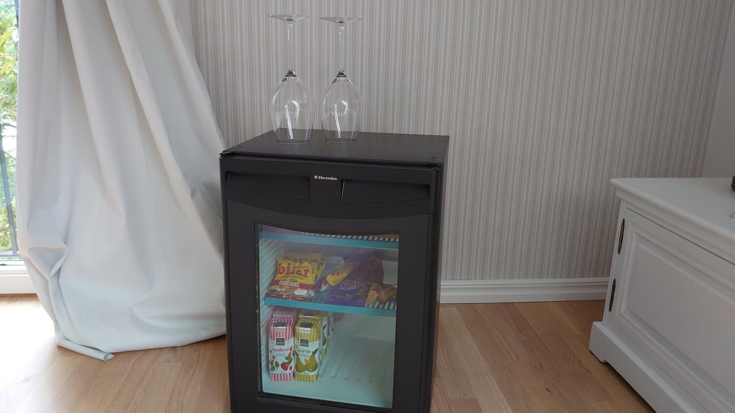 minibar, soundproofing, cots/infant beds, free wifi