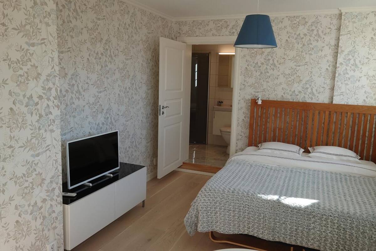 minibar, soundproofing, cots/infant beds, free wifi