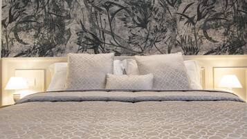 Double Room (Dittamo) | Egyptian cotton sheets, premium bedding, down comforters, pillowtop beds