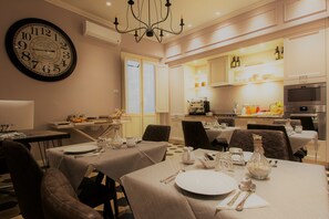 Frokostbuffé er inkludert hver dag