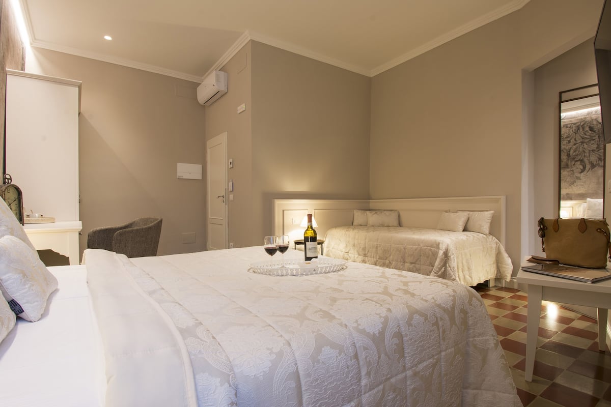 Dreibettzimmer (Arazzi) | Italienische Bettbezüge von Frette, hochwertige Bettwaren