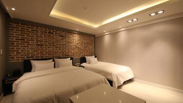 VIP Twin Room | Premium bedding, down duvets, individually decorated
