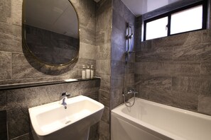 Bathroom - Hotel Cheese Ulsan Samsan (Ulsan)