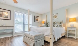 3 slaapkamers, een strijkplank/strijkijzer, gratis wifi, beddengoed