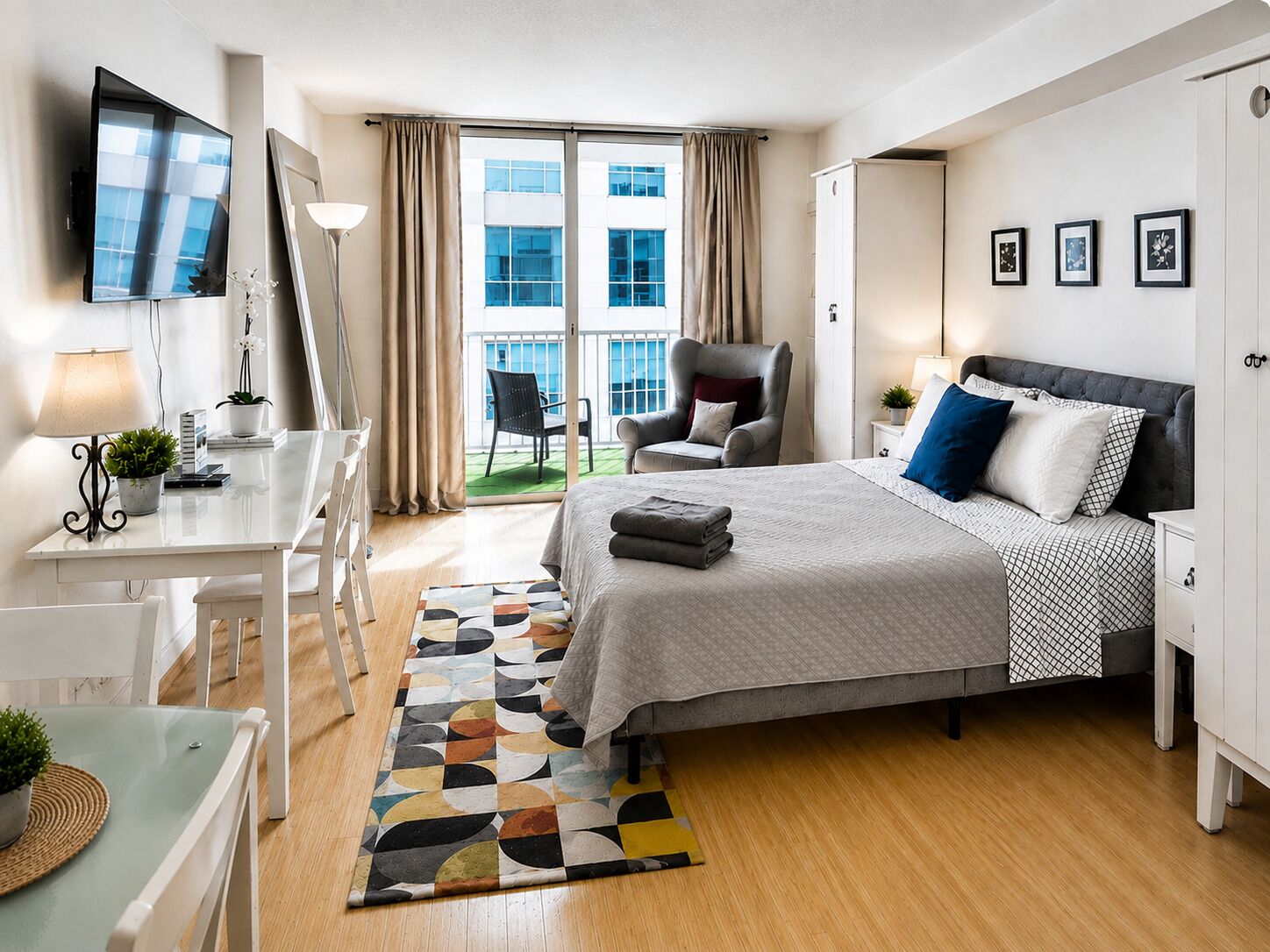 1 bedroom, iron/ironing board, WiFi (free), bed sheets