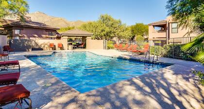 Quiet Stunning Catalina Views!