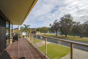 Apartment, 3 Bedrooms, Lake View | Balcony