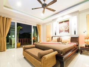 2 bedrooms, in-room safe, WiFi, bed sheets