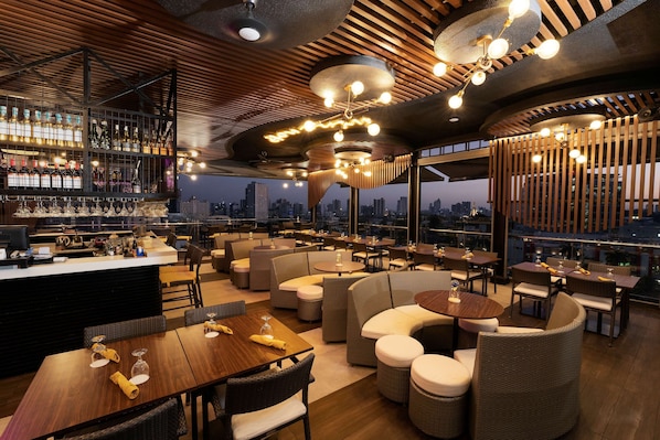 Restaurant - Yello! Hotel (Cebu City)