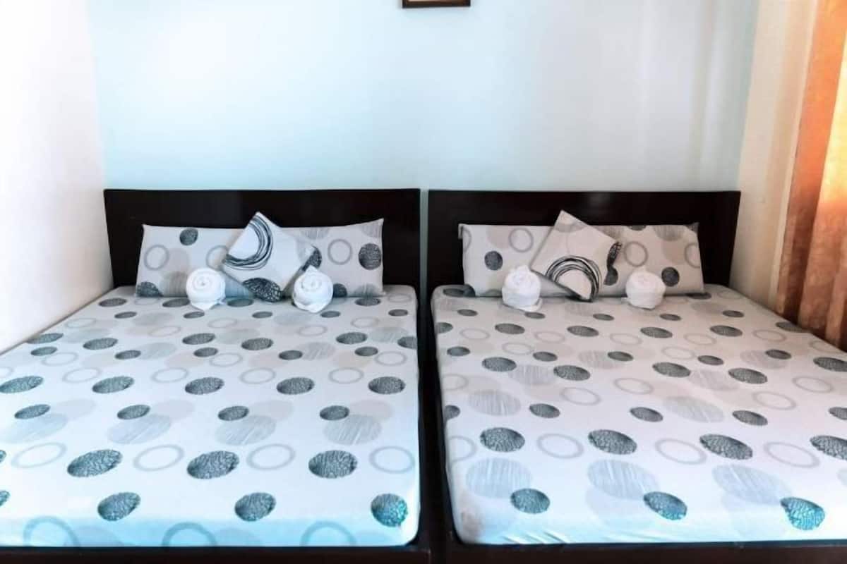 In-room safe, desk, free WiFi, wheelchair access